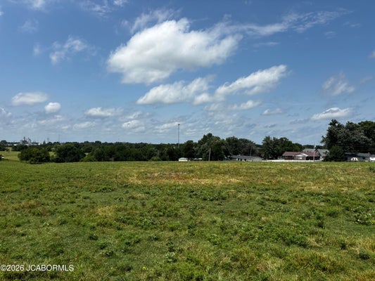 700 W PATRICK ST, CALIFORNIA, MO 65018 - Image aec5bc0188f54ecf3b2d5cb4802afd2f/2152695305