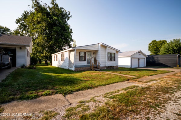 110 3RD ST, PILOT GROVE, MO 65276 - Image e222e65343ee09a2b2feecb6fc6dfc77/3405300742