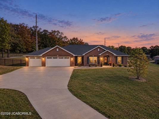 4630 TANMAN CT, JEFFERSON CITY, MO 65109 - Image e63d97d51eada528704ef2b413ea5227/369099086