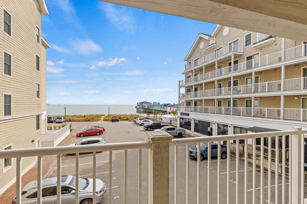 Photo of 1 E Grand Avenue #200, Old Orchard Beach, ME 04064 (MLS # 1686262)