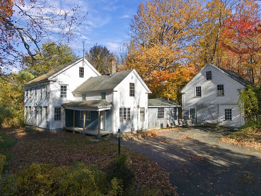 Photo of 226 Pond Road, Manchester, ME 04351 (MLS # 1686120)