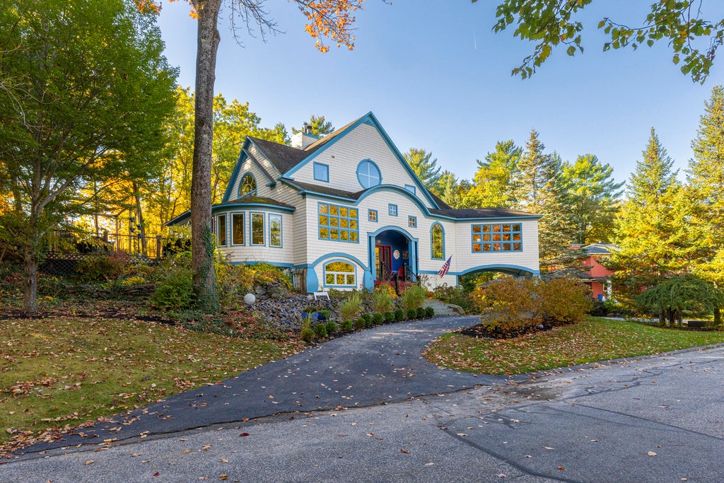 Photo of 28 Redlon Park Road, Portland, ME 04102 (MLS # 1684998)