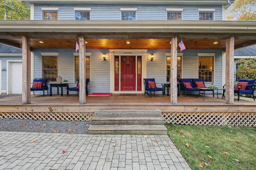Photo of 8 Presidential View, Raymond, ME 04071 (MLS # 1684522)