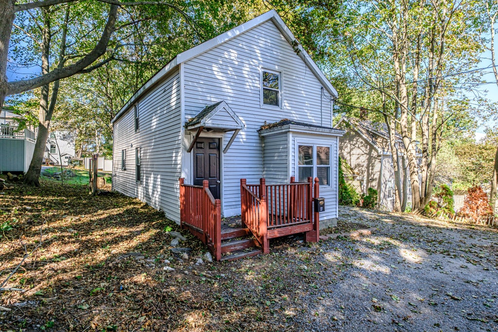 Photo of 27 Pine Street, Bath, ME 04530 (MLS # 1683927)