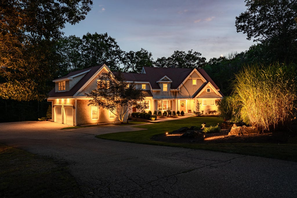 Photo of 12 Carwin Drive, York, ME 03909 (MLS # 1683175)
