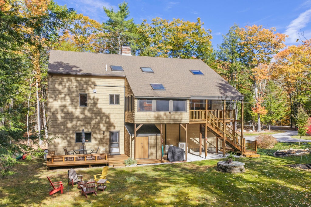Photo of 158 Range Road, Cumberland, ME 04021 (MLS # 1685214)