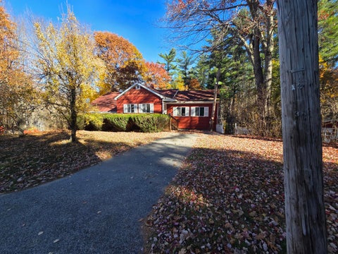 Photo of 28 Farwell Street, Lisbon, ME 04250 (MLS # 1685799)