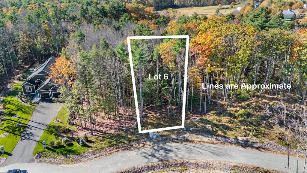 Photo of 5 Dogwood Circle, Kennebunk, ME 04043 (MLS # 1685476)