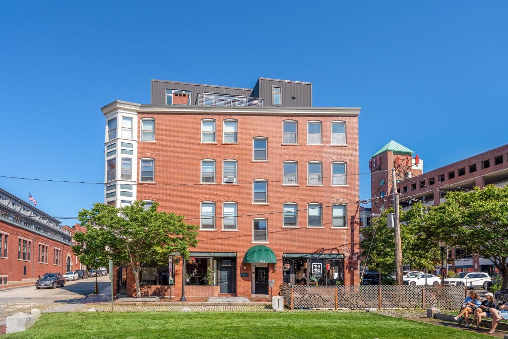 Photo of 341 Fore Street #6, Portland, ME 04101 (MLS # 1669676)