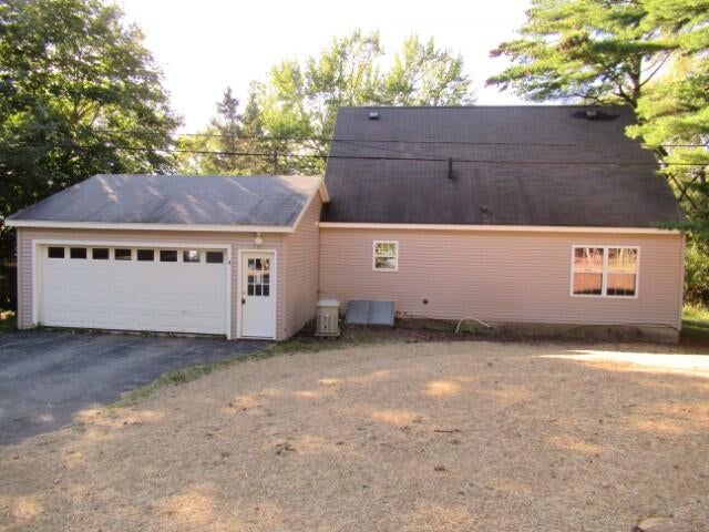 Photo of 16 Chickawaukie Pond Road, Rockport, ME 04856 (MLS # 1681285)