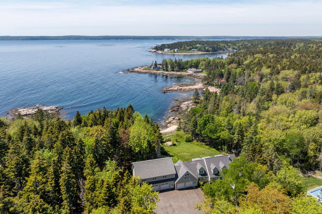 Photo of 825 Hendricks Hill Road, Southport, ME 04576 (MLS # 1667341)