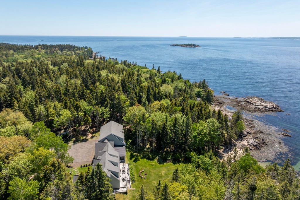 Photo of 825 Hendricks Hill Road, Southport, ME 04576 (MLS # 1667341)