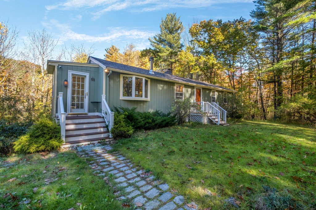 Photo of 53 Lewis Road, Kittery, ME 03904 (MLS # 1685315)