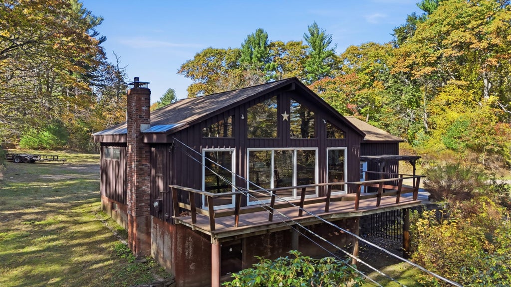 Photo of 109 Bartlett Road, Kittery, ME 03905 (MLS # 1685137)