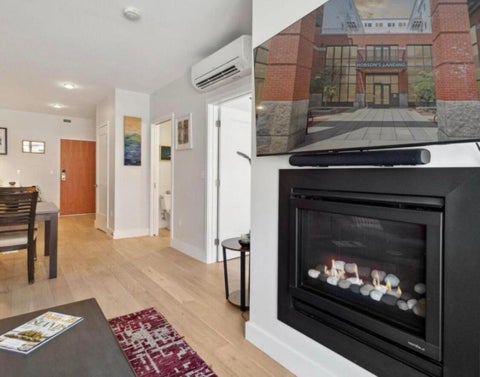 Photo of 383 Commercial Street #413, Portland, ME 04101 (MLS # 1669604)
