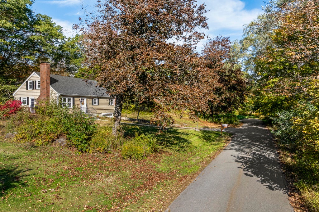 Photo of 34 Chapel Street, Boothbay, ME 04537 (MLS # 1684614)