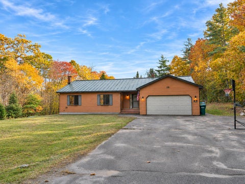 Photo of 28 Chickadee Drive, Auburn, ME 04210 (MLS # 1685922)