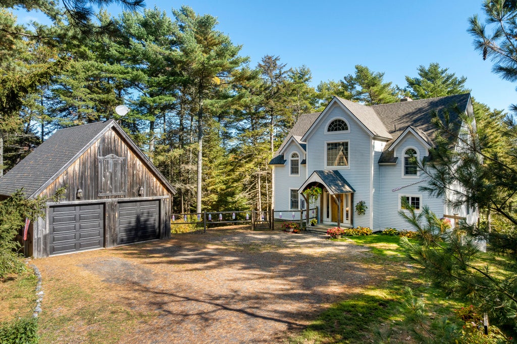 Photo of 25 Belhaven Way, Boothbay, ME 04537 (MLS # 1684608)