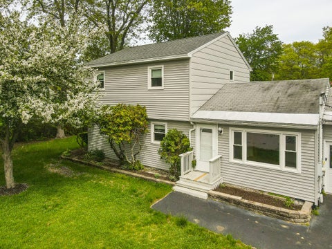 Photo of 92 Farview Drive, Sanford, ME 04073 (MLS # 1663692)