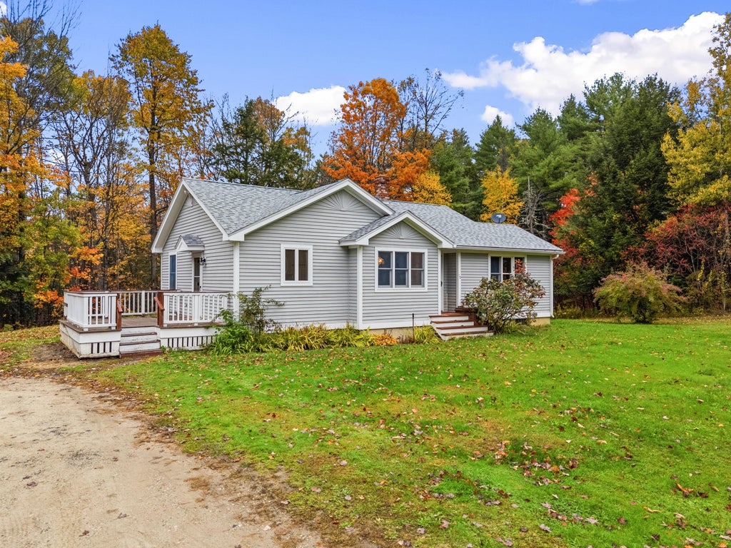 Photo of 70 Glenview Road, Freeport, ME 04032 (MLS # 1685153)