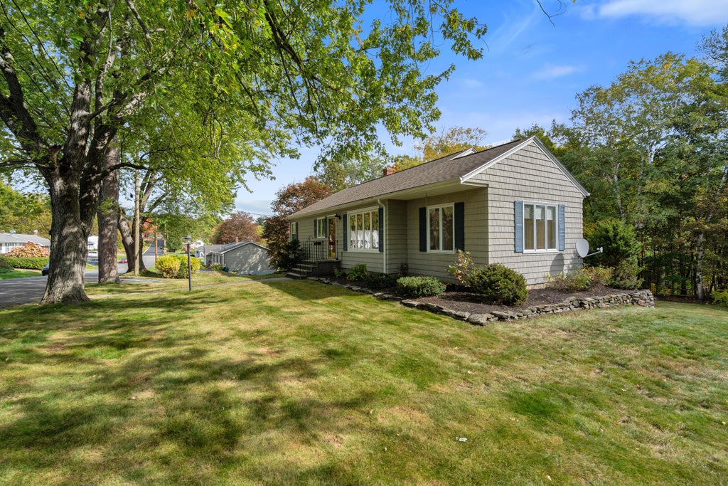 Photo of 34 Rosewood Avenue, Lewiston, ME 04240 (MLS # 1683585)
