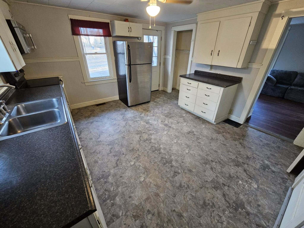 Photo of 31 Tibbetts Street, Brewer, ME 04412 (MLS # 1685192)