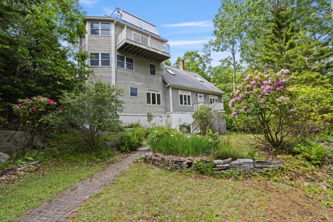 Photo of 238 Brackett Avenue, Portland, ME 04108 (MLS # 1667711)