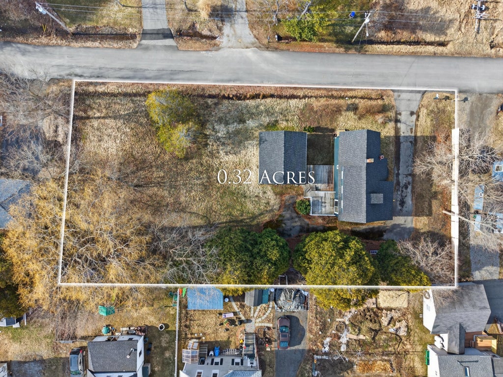 Photo of 8 Autumn Street, Rockland, ME 04841 (MLS # 1656321)