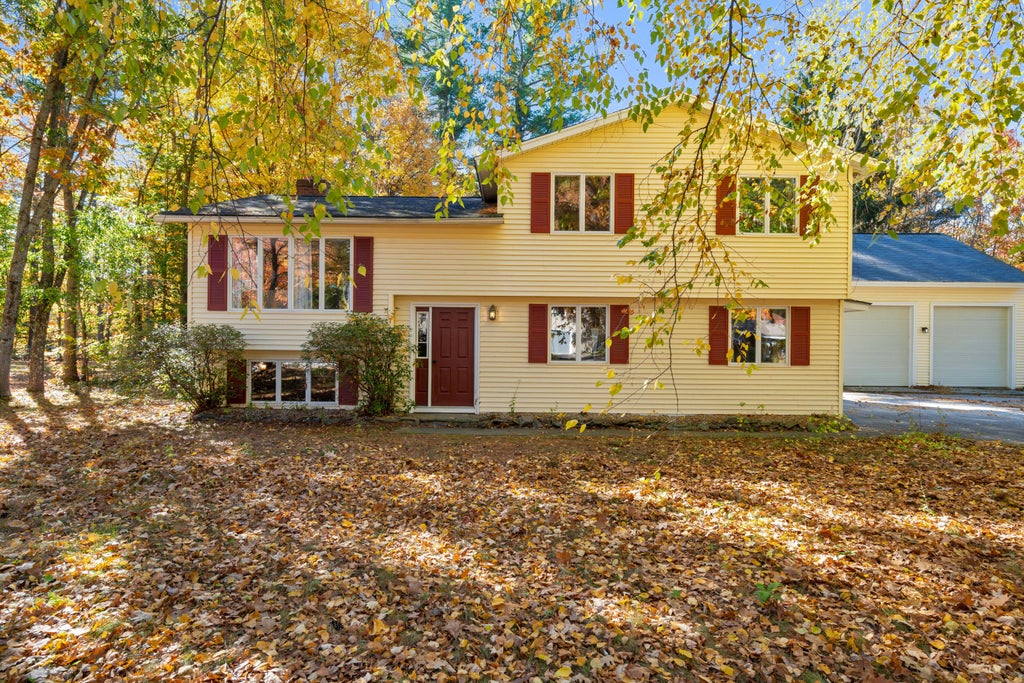 Photo of 8 Forbes Lane, Windham, ME 04062 (MLS # 1685109)