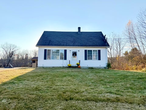Photo of 122 Meadow Lane, Farmington, ME 04938 (MLS # 1686368)