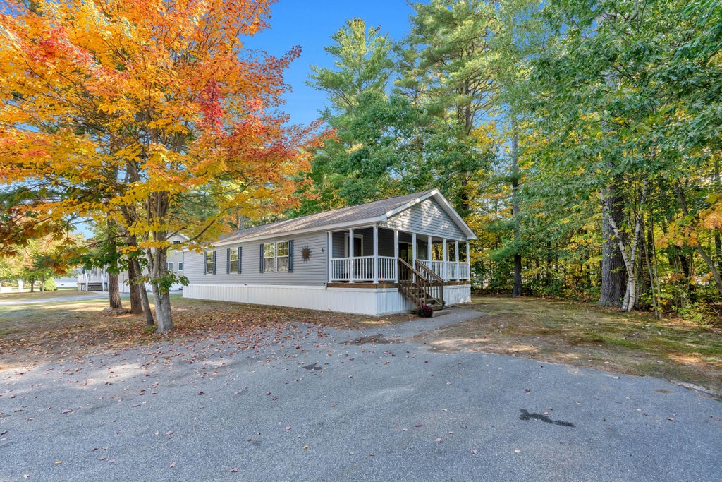 Photo of 10 Liberty Drive, Standish, ME 04084 (MLS # 1683205)
