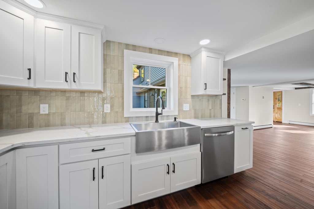 Photo of 31 Birch Hill Road, York, ME 03909 (MLS # 1685274)