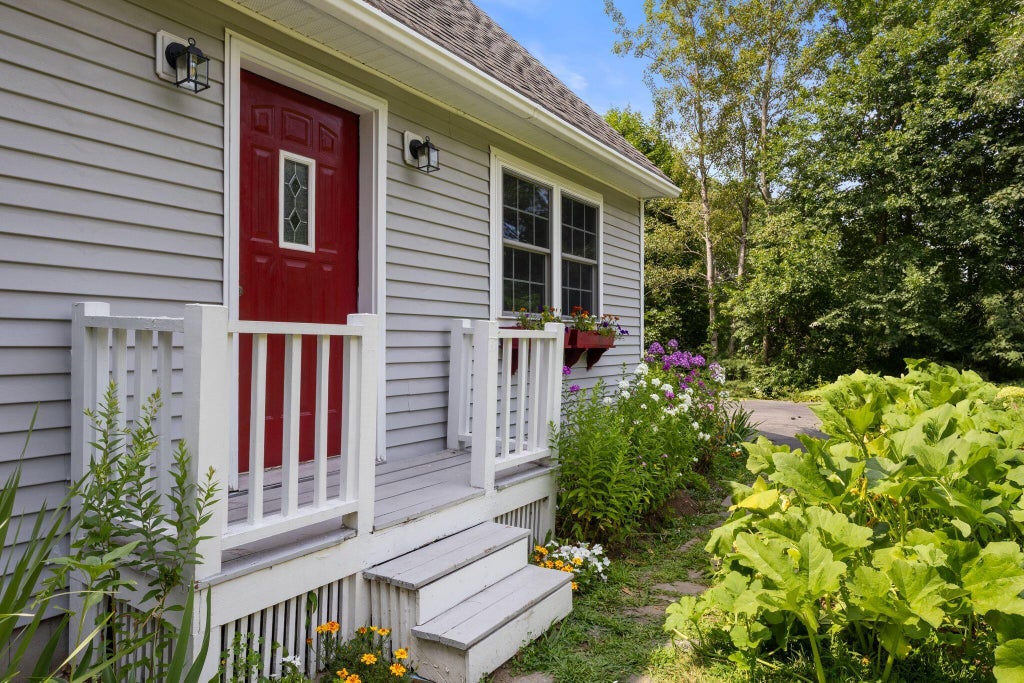 Photo of 53 Meehan Lane, North Berwick, ME 03906 (MLS # 1665688)