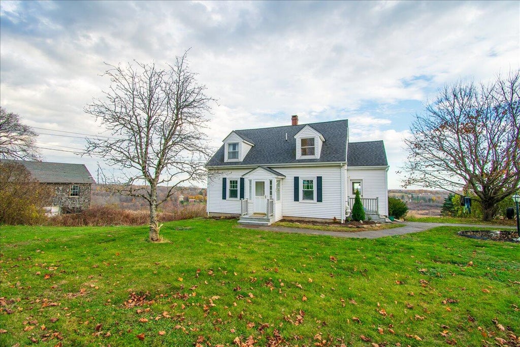 Photo of 90 W Meadow Road, Rockland, ME 04841 (MLS # 1676632)