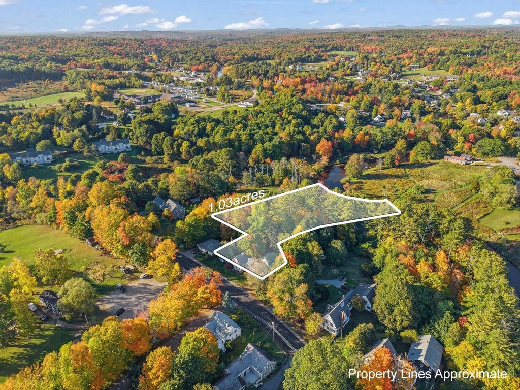 Photo of 780 Main Street, Waldoboro, ME 04572 (MLS # 1683102)