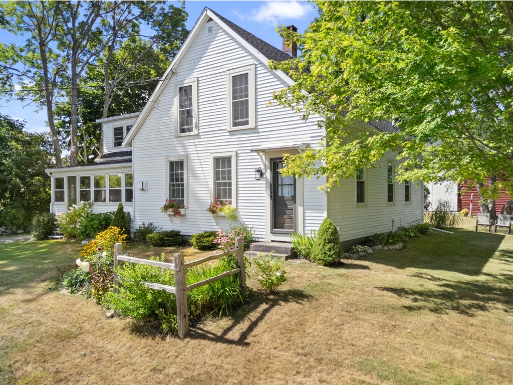 Photo of 763 Dutch Neck Road, Waldoboro, ME 04572 (MLS # 1678586)