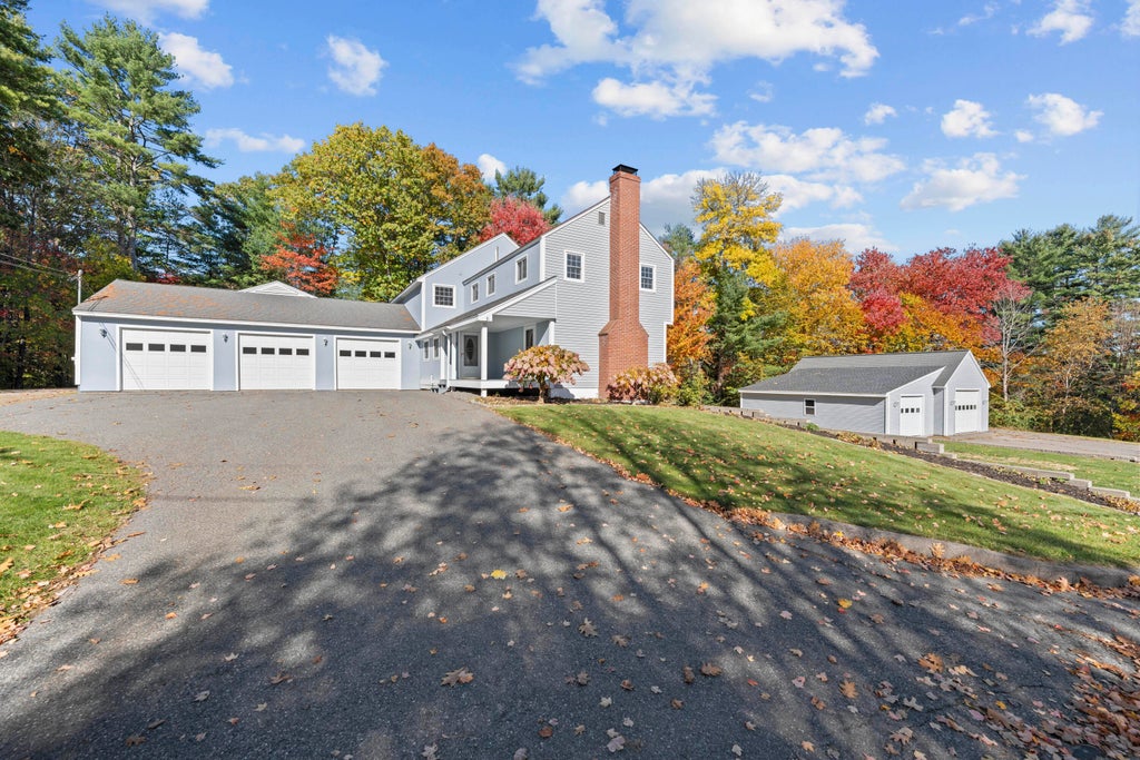 Photo of 31 Burke Street, Farmingdale, ME 04344 (MLS # 1685204)