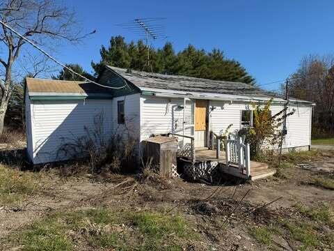 Photo of 15 West Street, Benton, ME 04901 (MLS # 1685517)