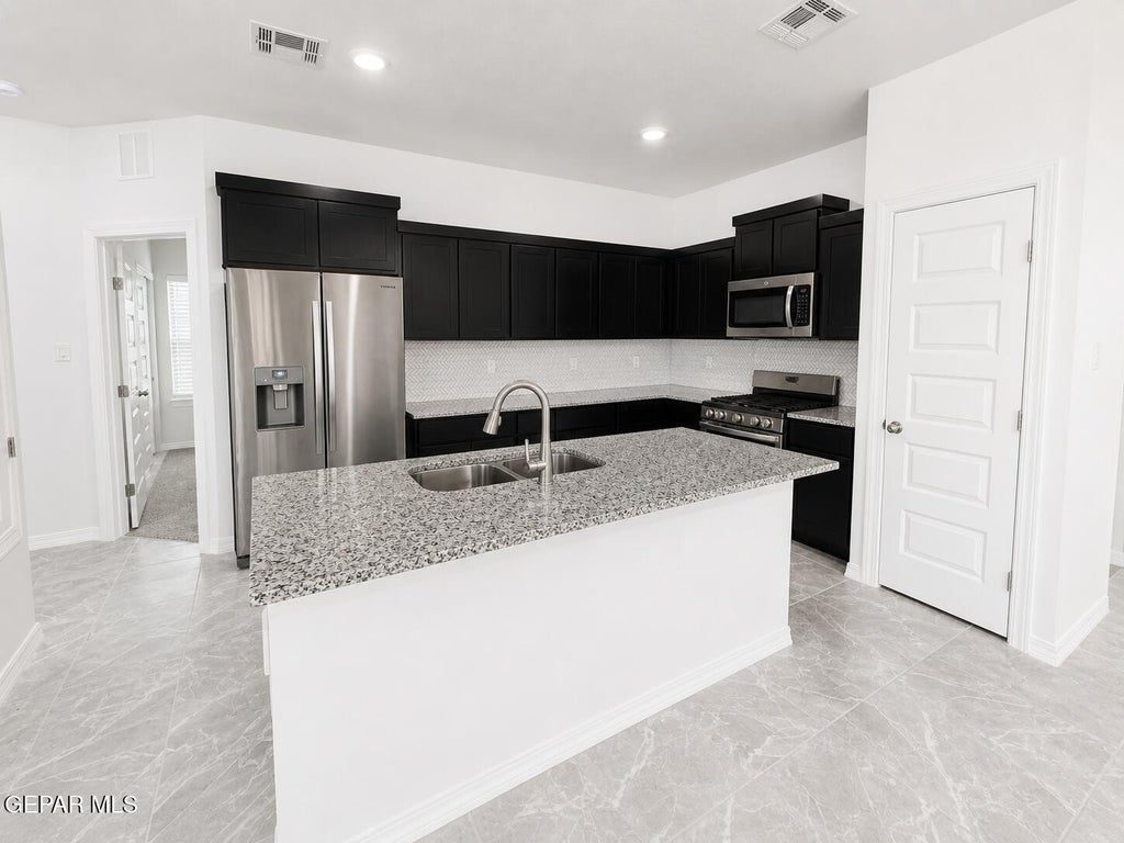 Photo of 729 Paseo Del Agua Street, Horizon City, TX 79928 (MLS # 953207)