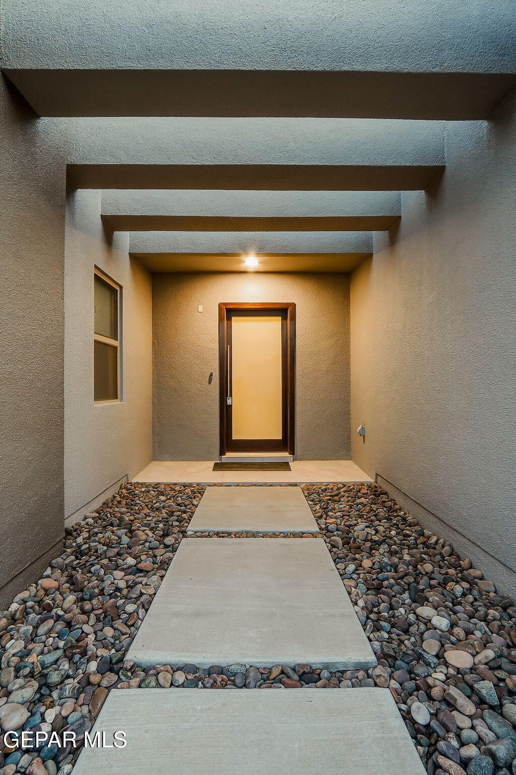 7372 MULE TEAM Drive