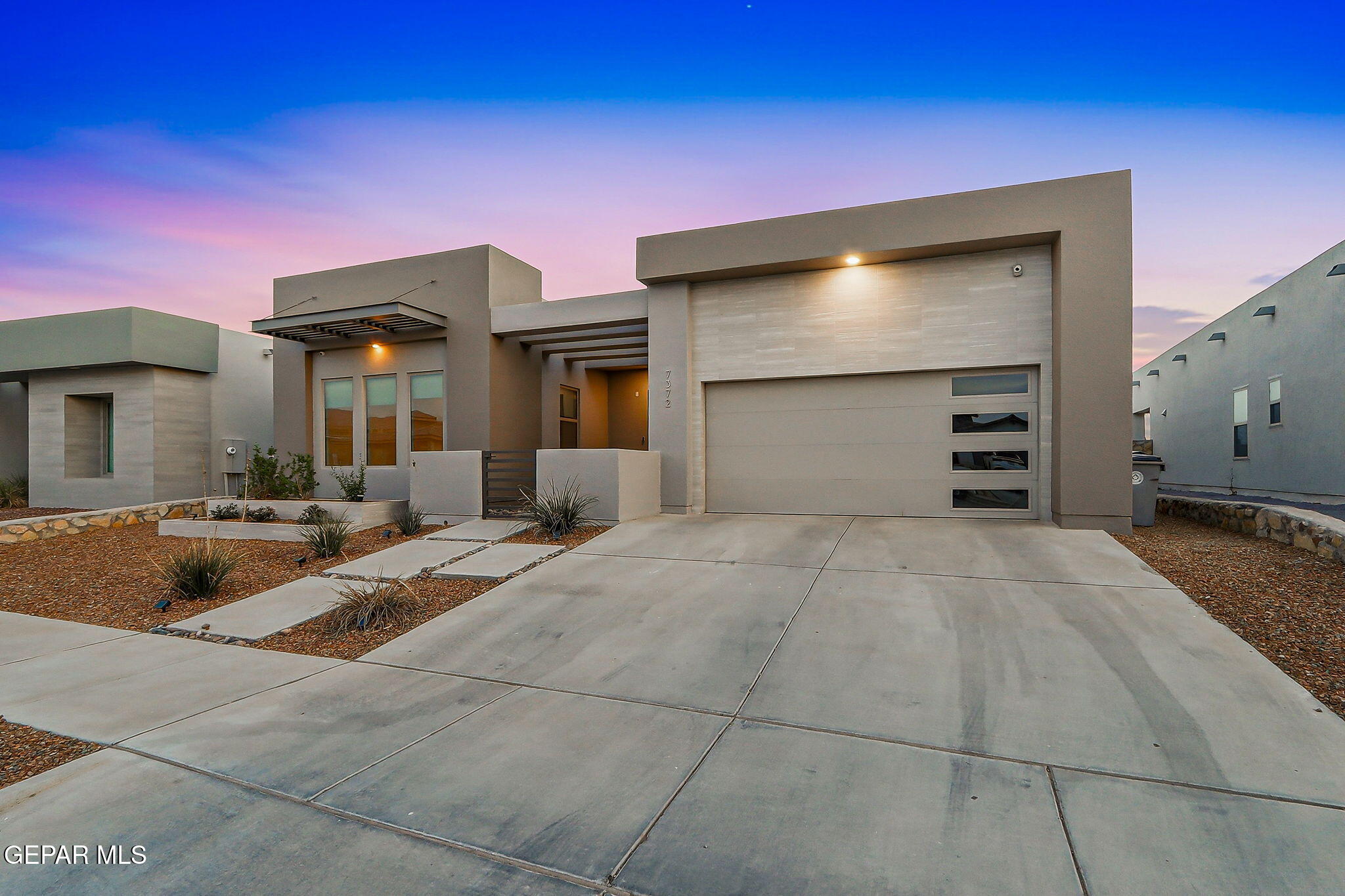 7372 MULE TEAM Drive