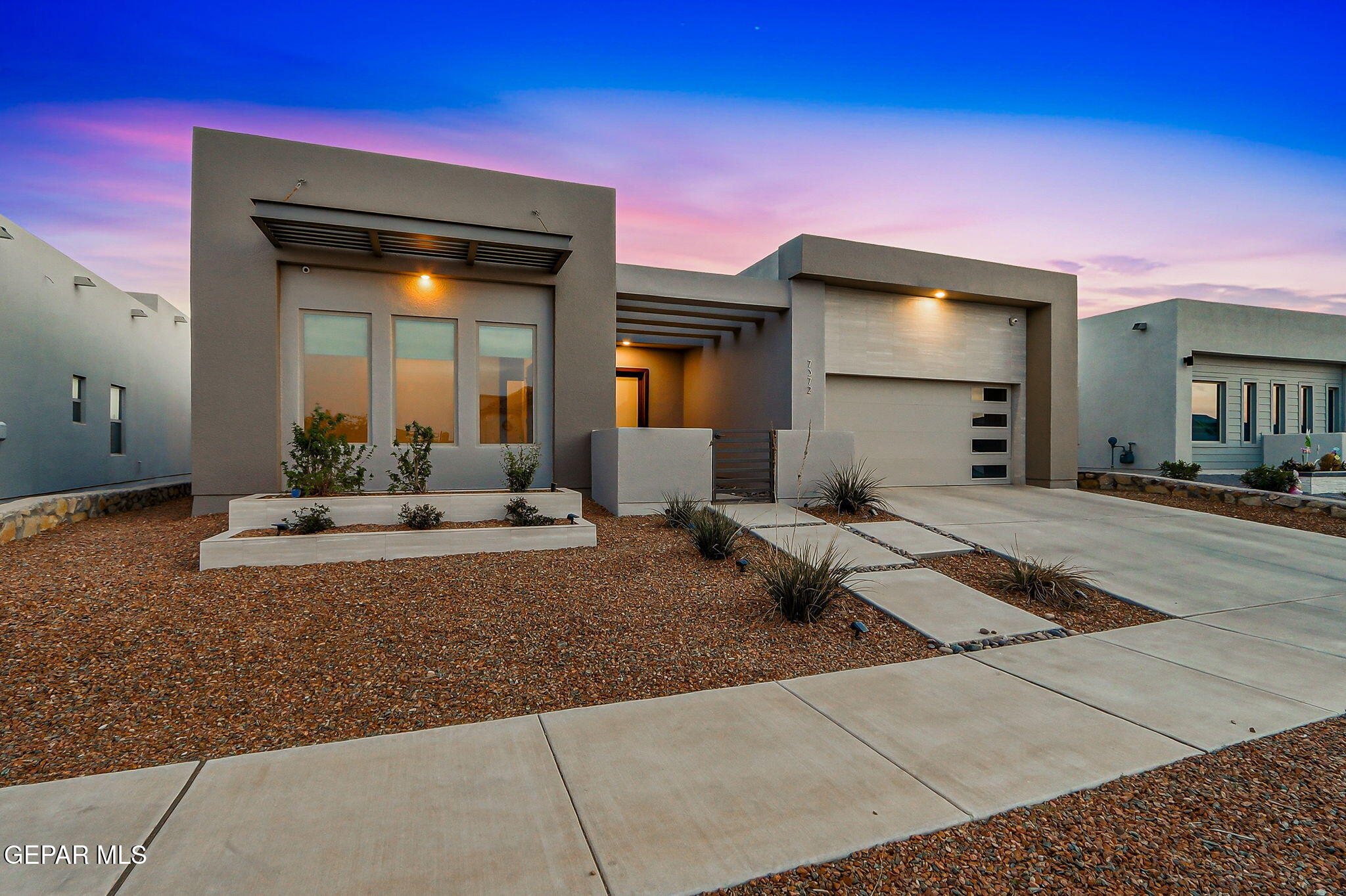 7372 MULE TEAM Drive