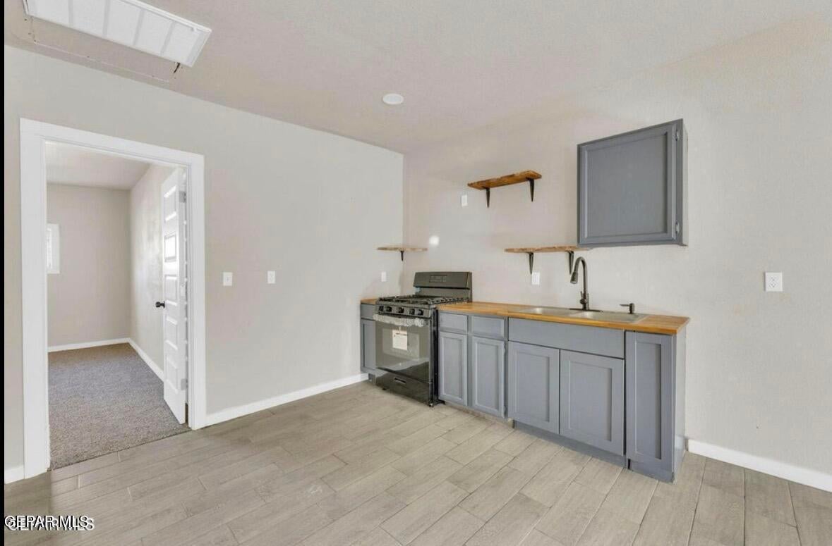 8827 MOUNT ELBERT Drive 4