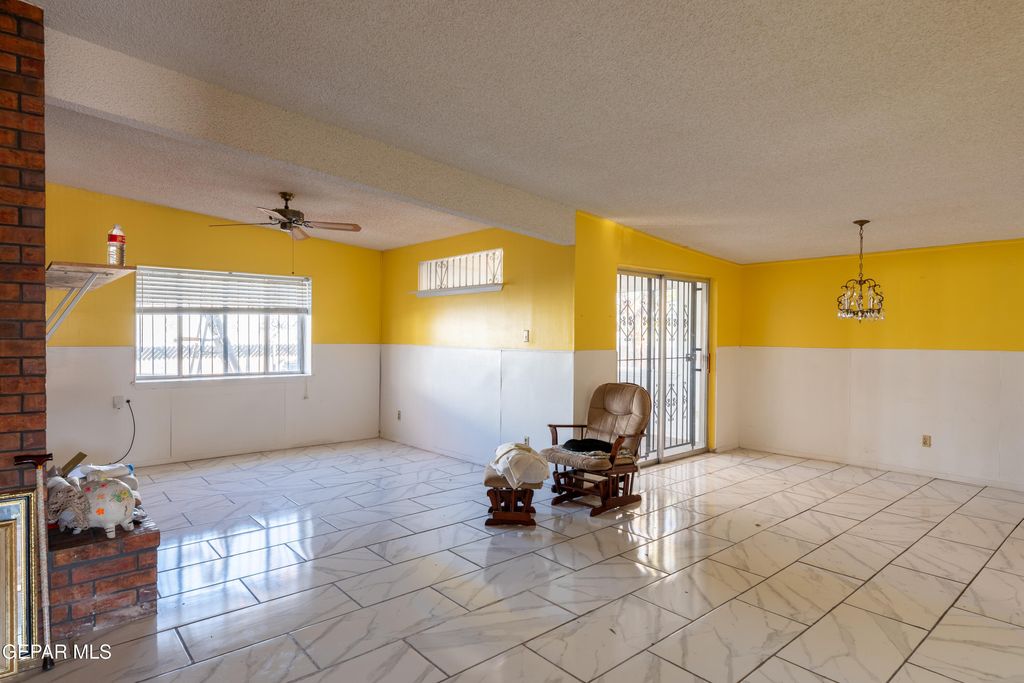 Photo of 10032 Foothill Drive, El Paso, TX 79924 (MLS # 935116)