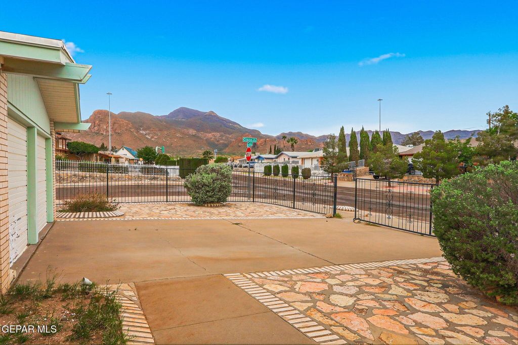Photo of 10174 BON AIRE Drive, El Paso, TX 79924 (MLS # 941717)