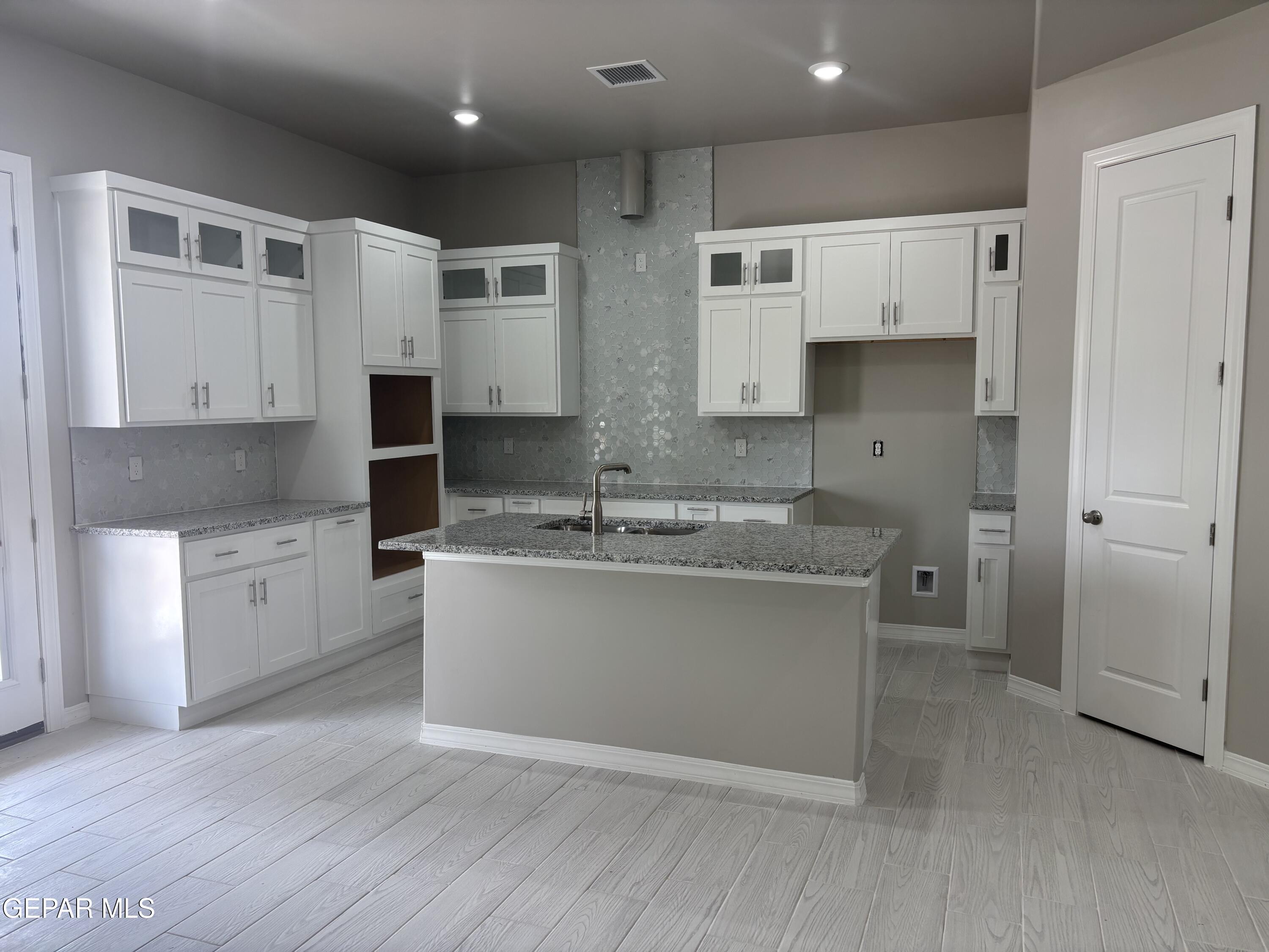 6154 SORREL Drive