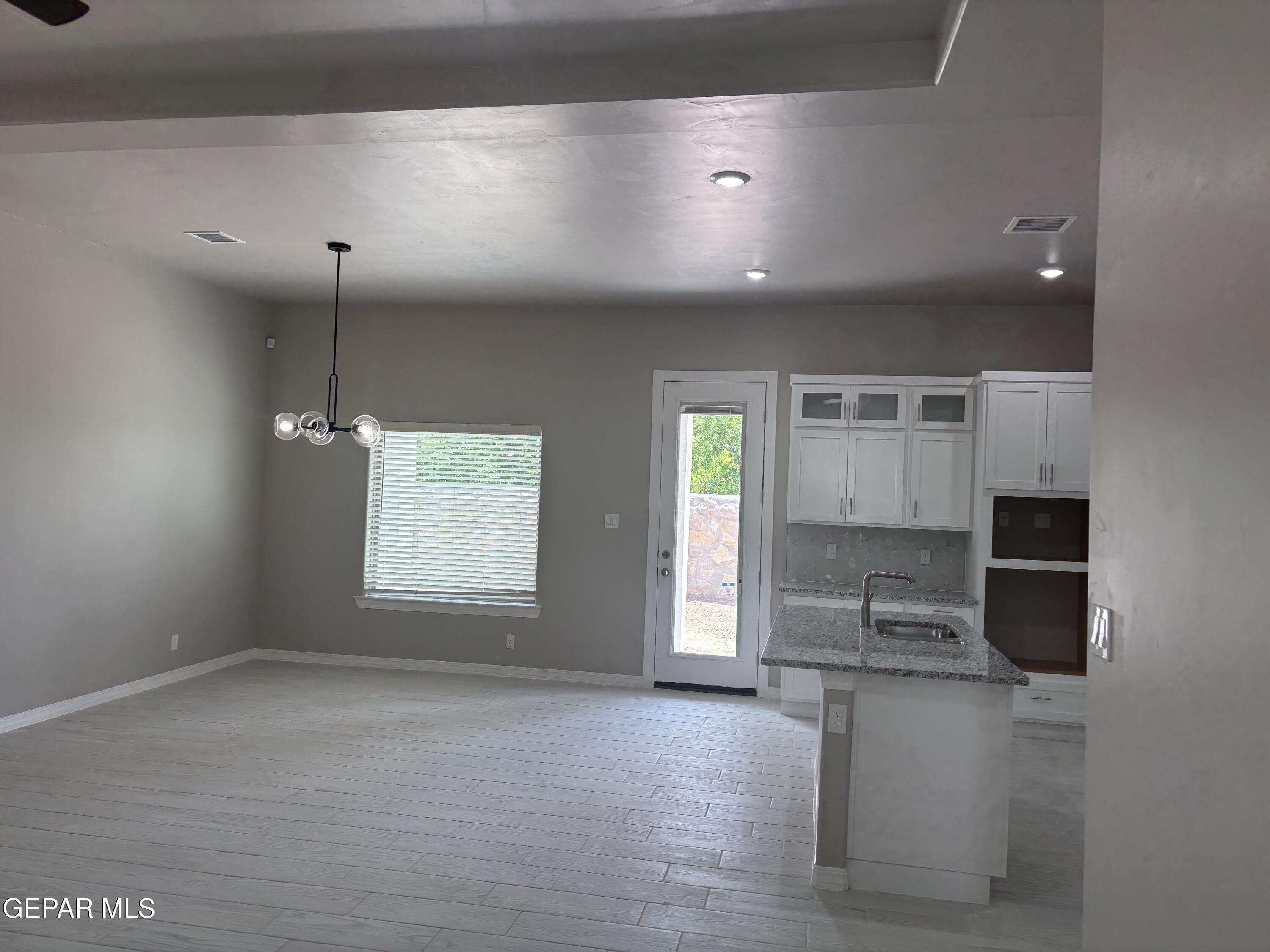 6154 SORREL Drive