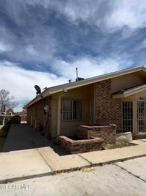 10214 Silver Strand Pl Place El Paso TX 79924