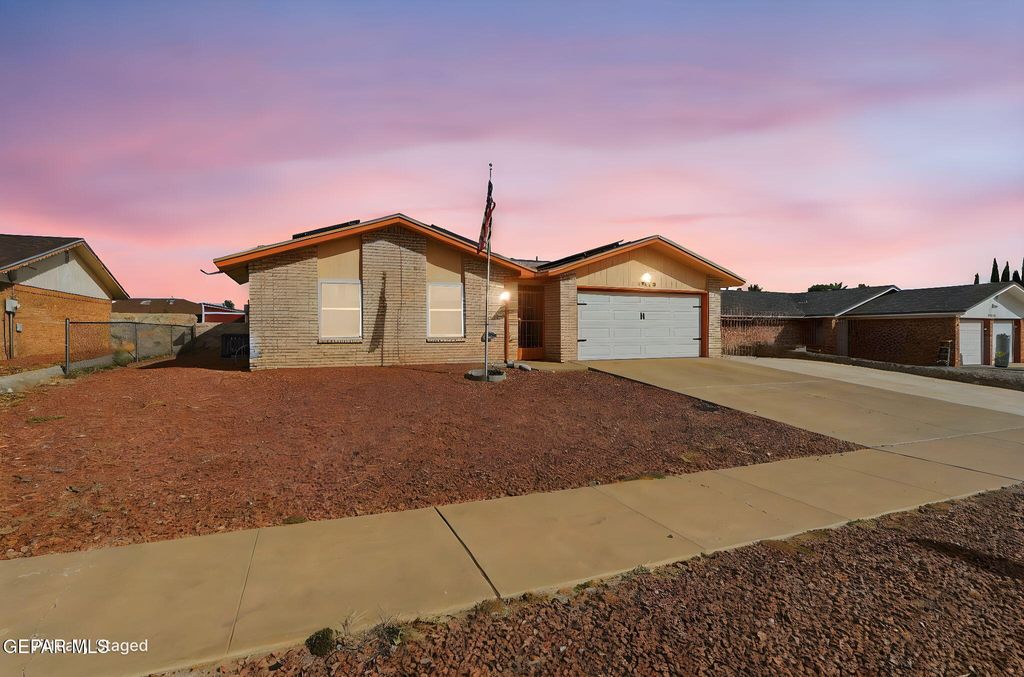 Photo of 10720 Sugarland Drive, El Paso, TX 79924 (MLS # 935390)