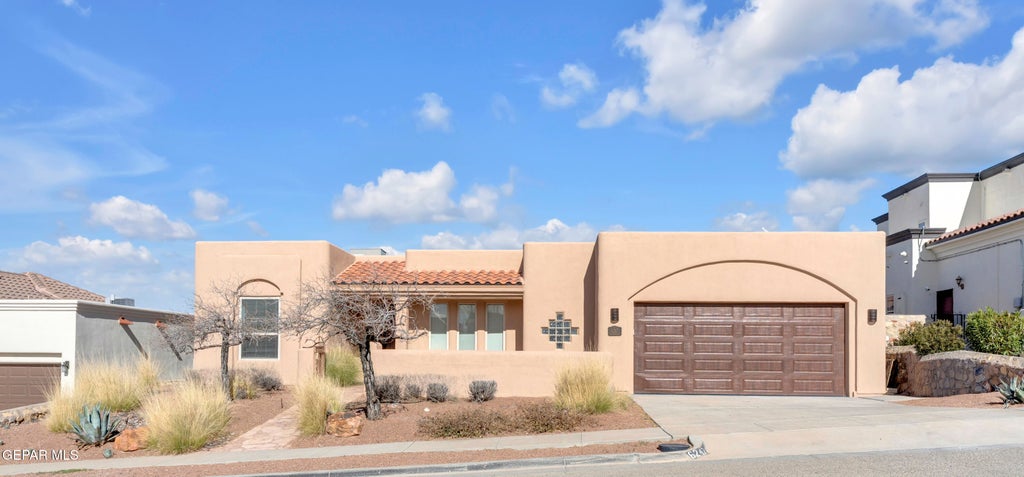 Photo of 6247 FRANKLIN EAGLE Court, El Paso, TX 79912 (MLS # 938376)